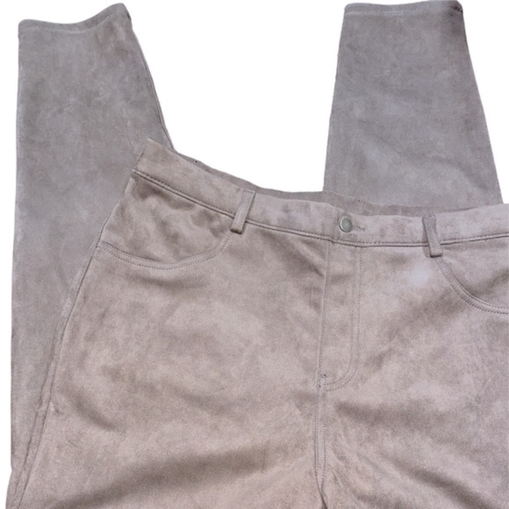 Time & Tru size xxl/20 tan faux suede pants